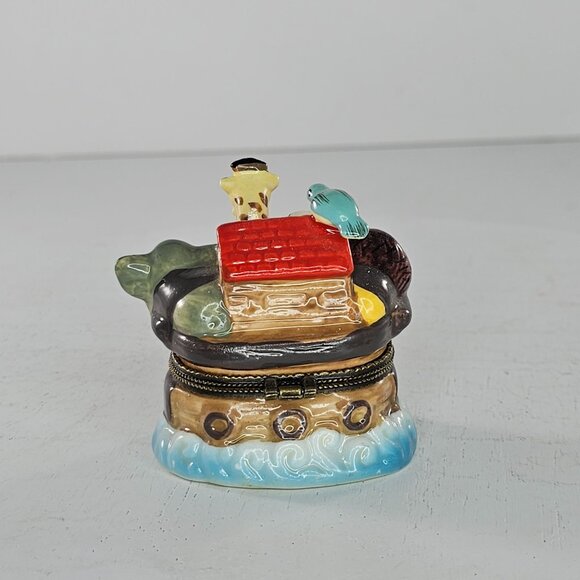 Vintage Noahs Ark Animal Trinket Box Ceramic Keepsake Lion Elephant Giraffe Bird - Picture 3 of 8
